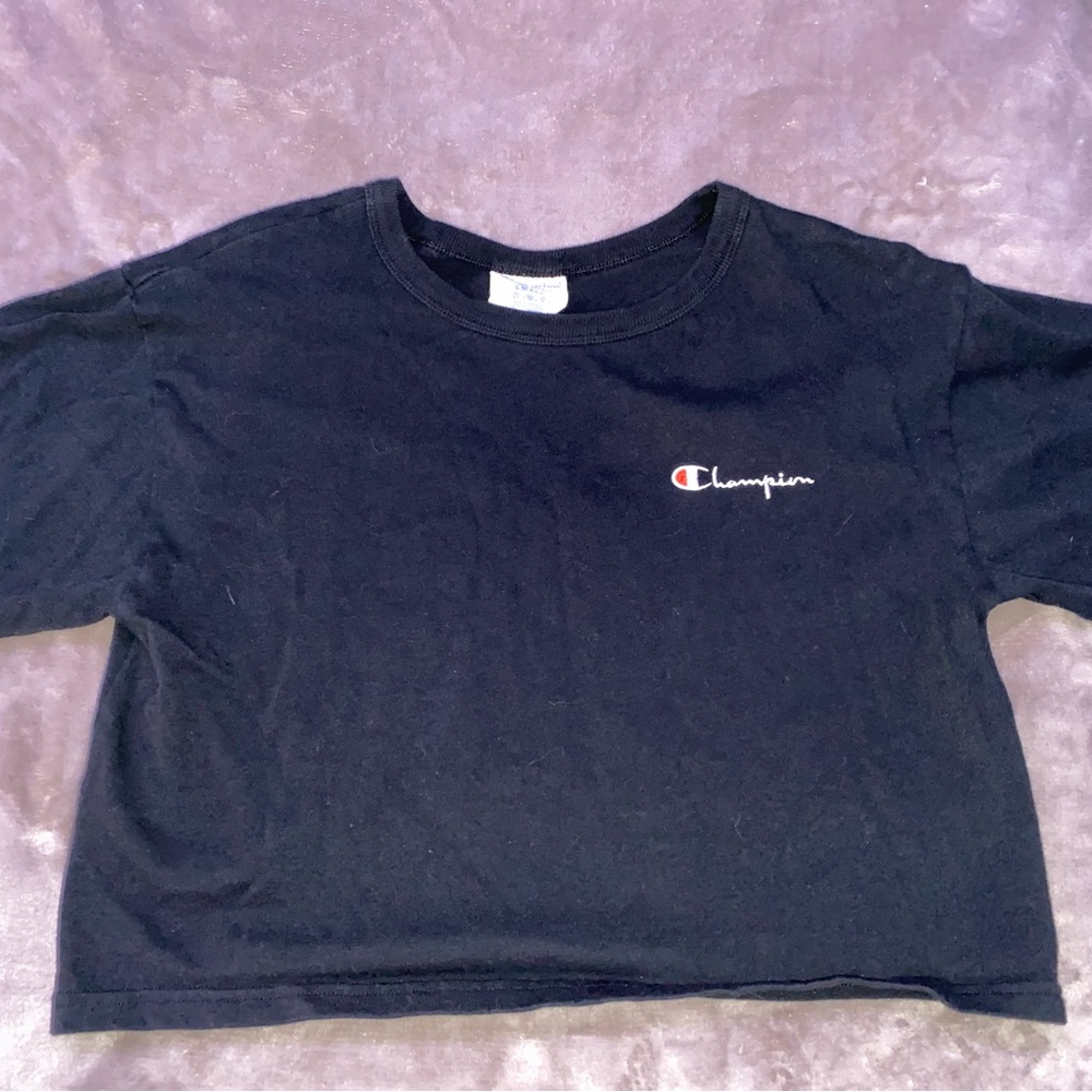 Women’s Cropped Champion Tee